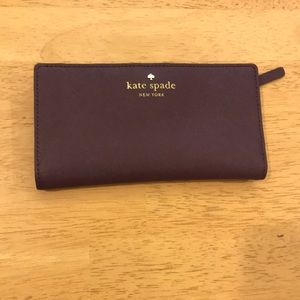 Kate spade wallet in maroon